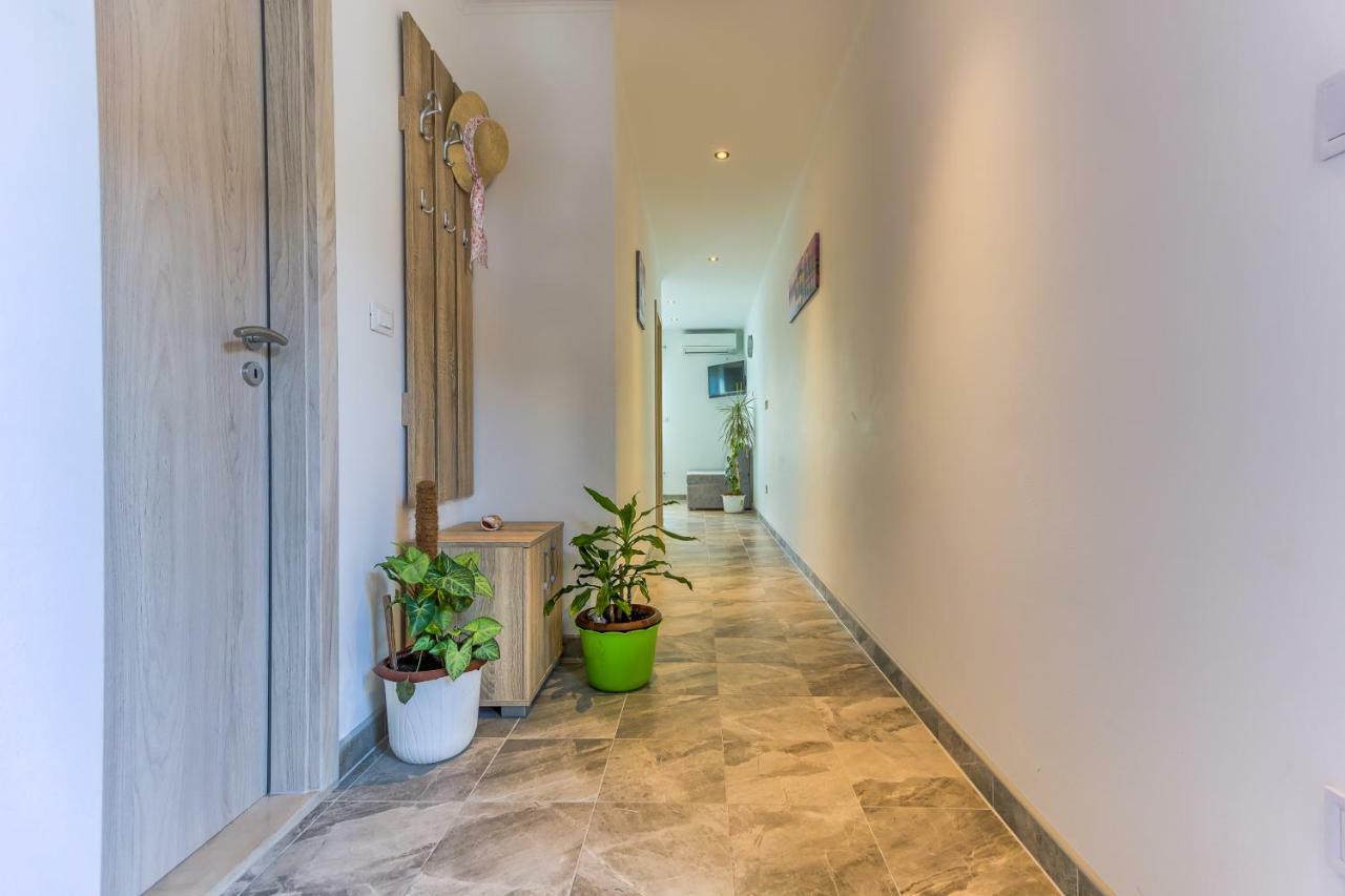 Apartment Adriano Bol Exteriör bild